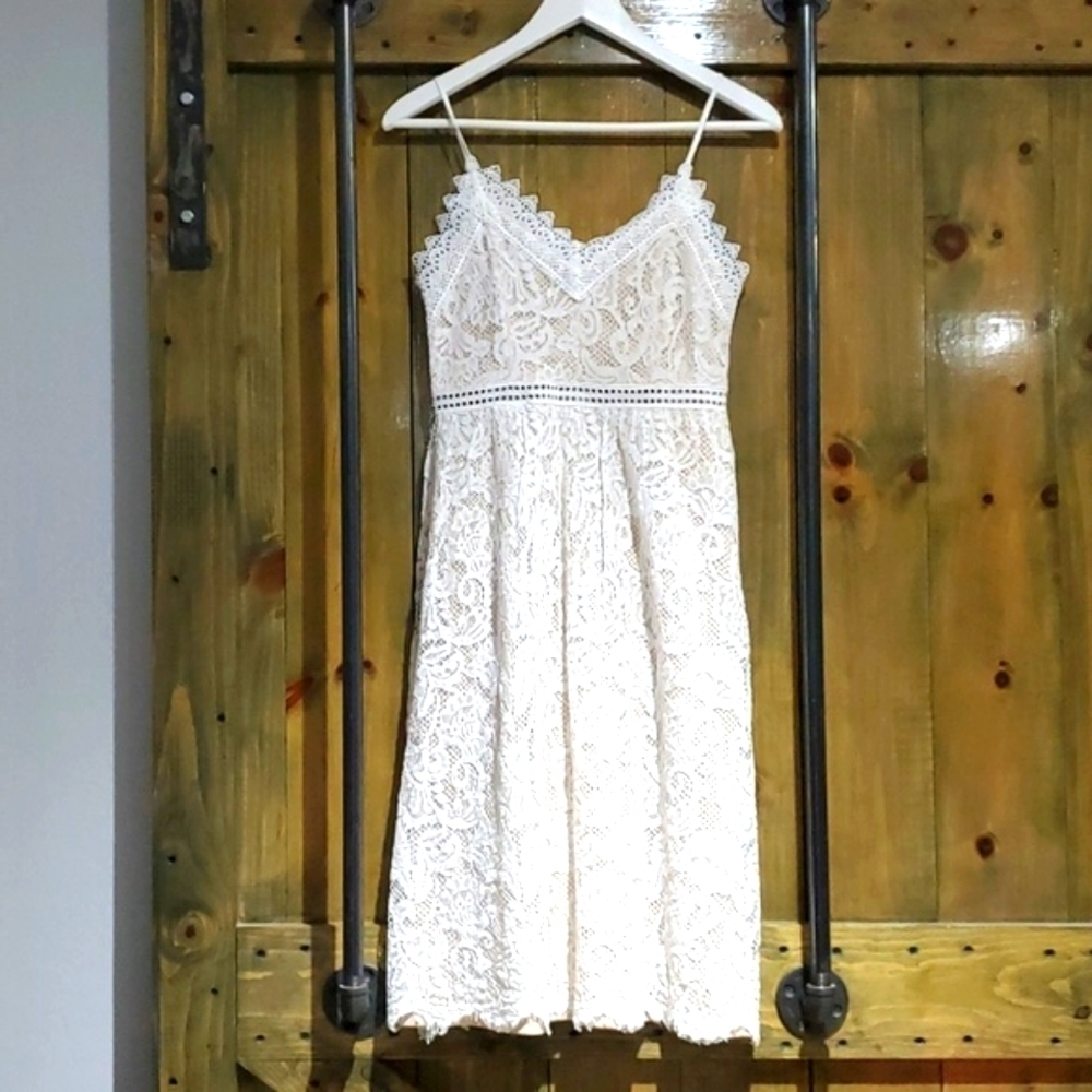 ALTAR'D STATE CREAM LACE BABYDOLL DRESS  BOHOCHIC GYPSY FESTIVAL DAINTY ROMANTIC